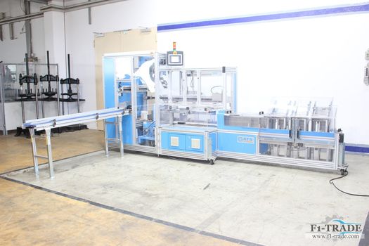 Banding system with 3 stations