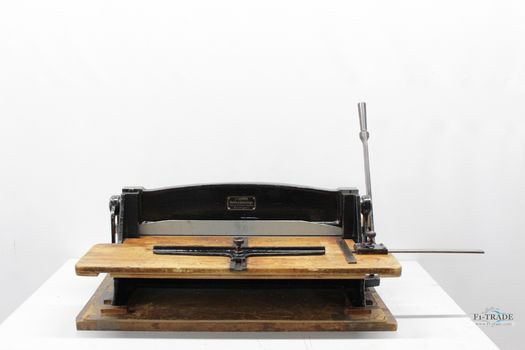 manuelle Rillmaschine - Perforiermaschine / manuel Creasing - Perforation machine