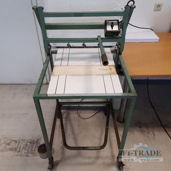 Rundegerät für Buchdecken / Rounding machine for book cases