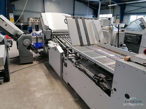 Folding machine