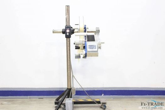 Etikettiergerät / Labeling machine