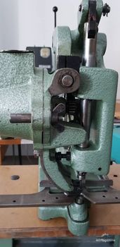 Ösmaschine / Eyeletting machine