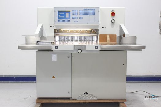 Schneidmaschine / Guillotine