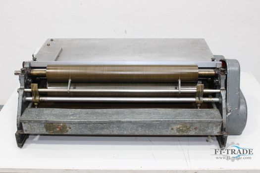 Anleimmaschine  / Gluing Machine