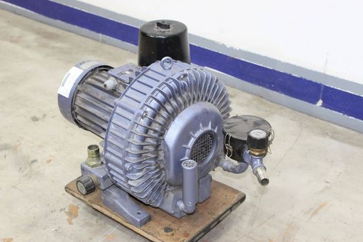 Pressure and Vacuum Pump