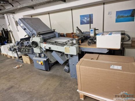 Falzmaschine / Folding Machine