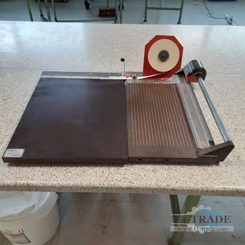 Fälzelgerät / Back Lining Machine