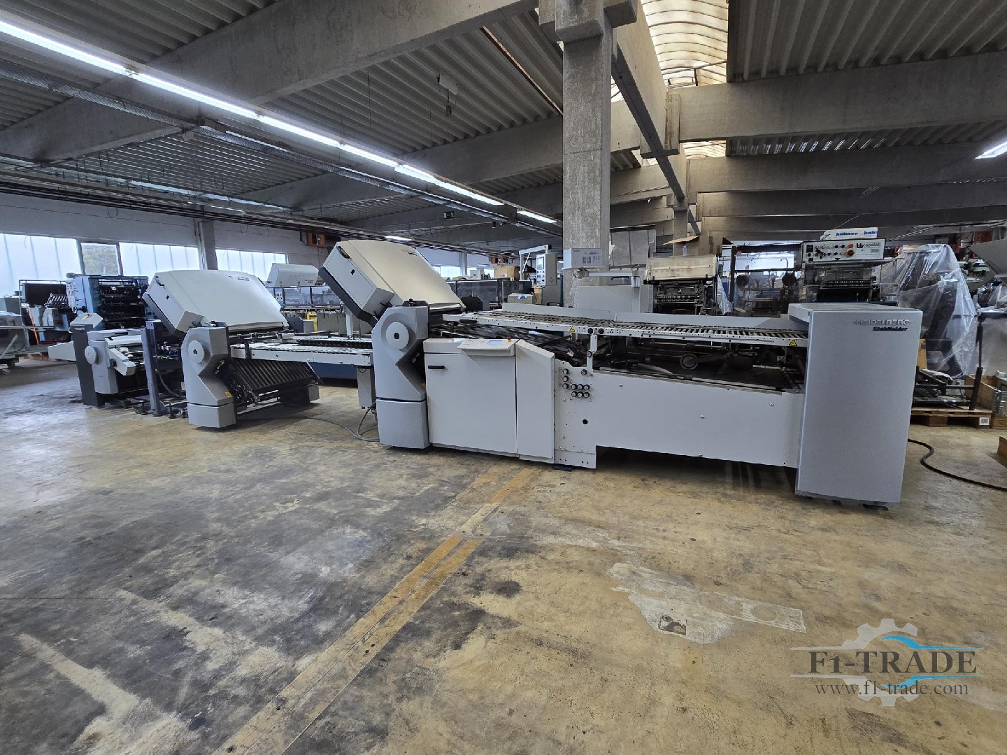 16 Seiten Falzmaschine / 16 Pages Buckle Folder