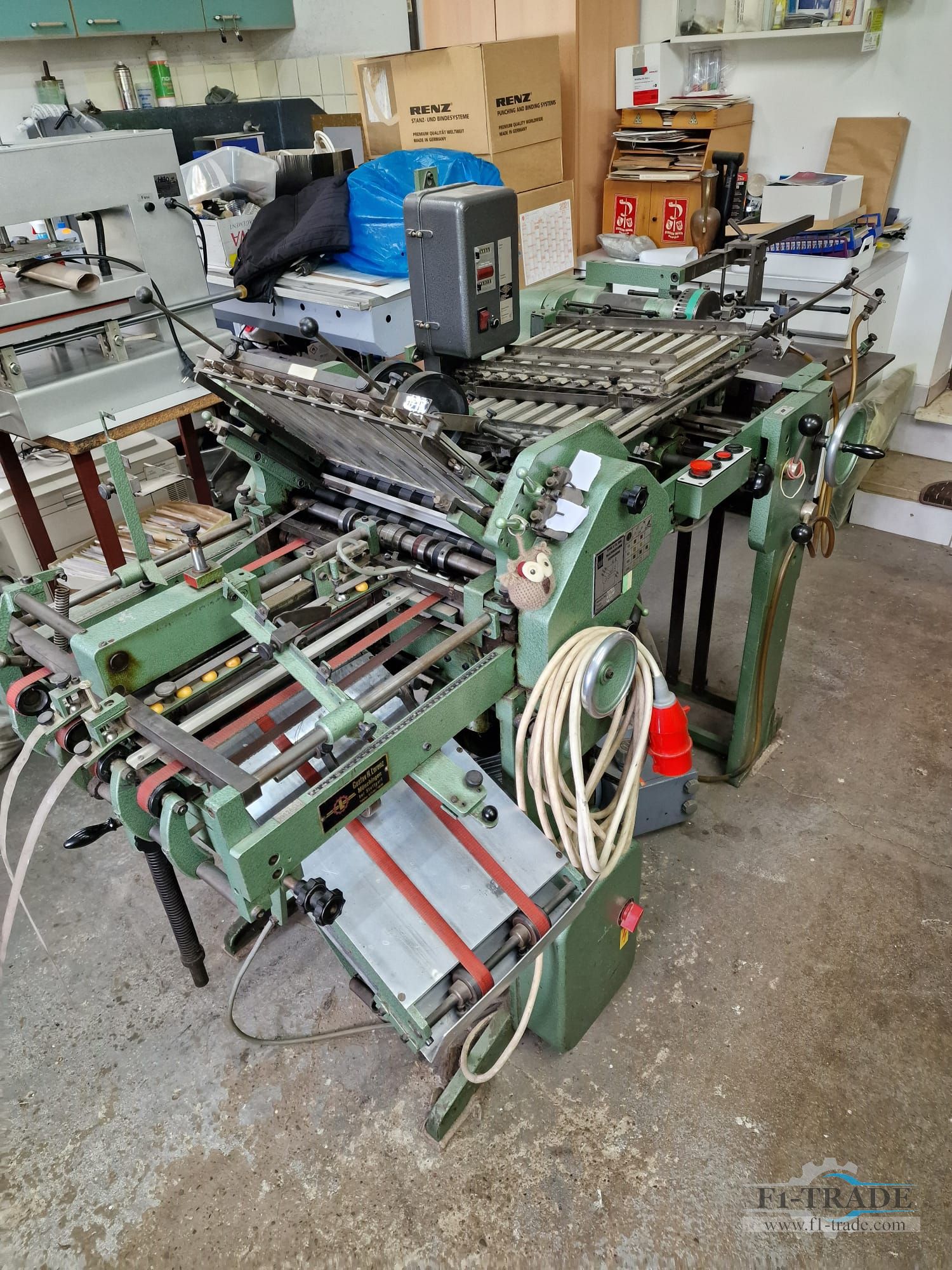 Falzmaschine / Folding machine