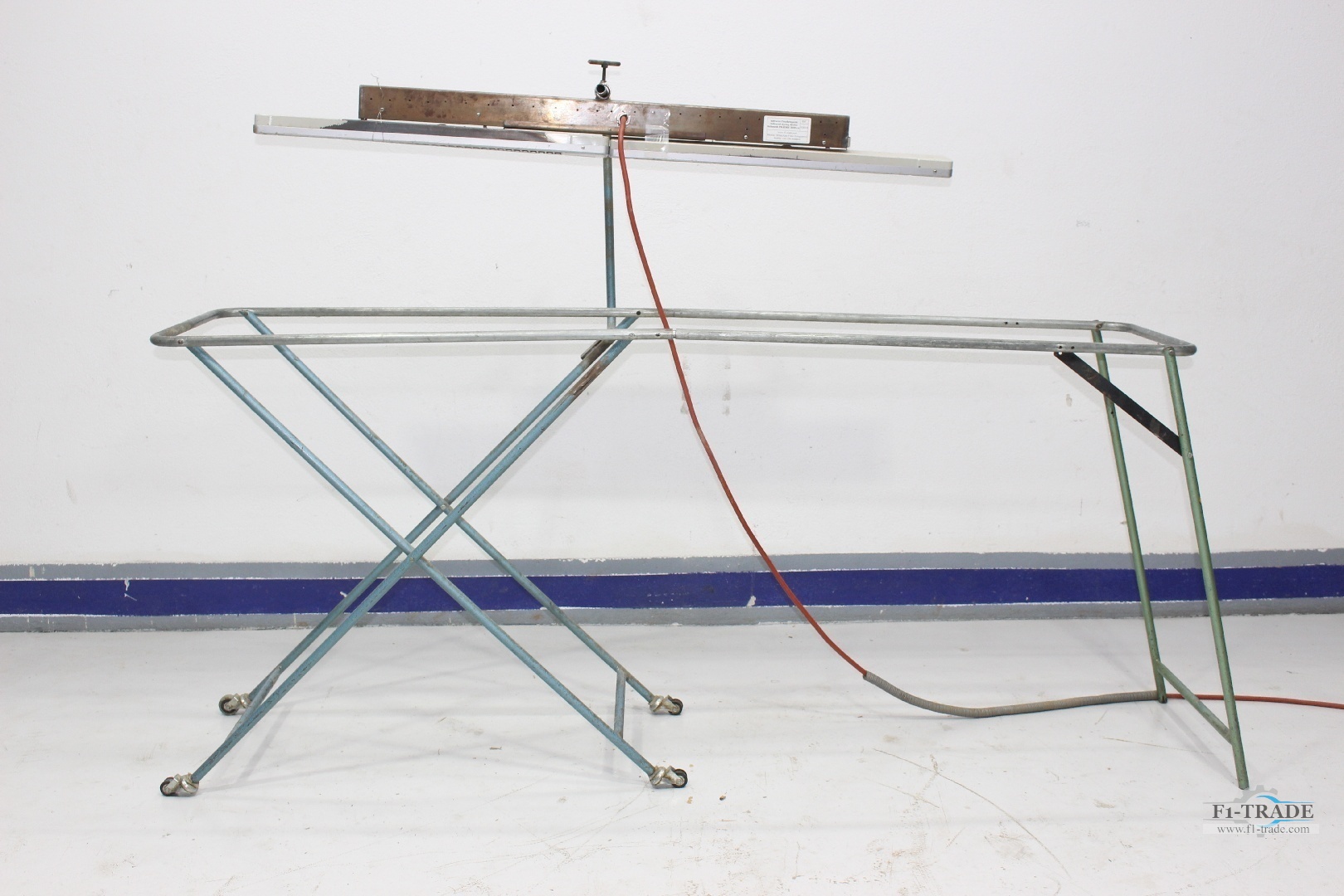 Infrarot-Trockengerät / Infrared drying device